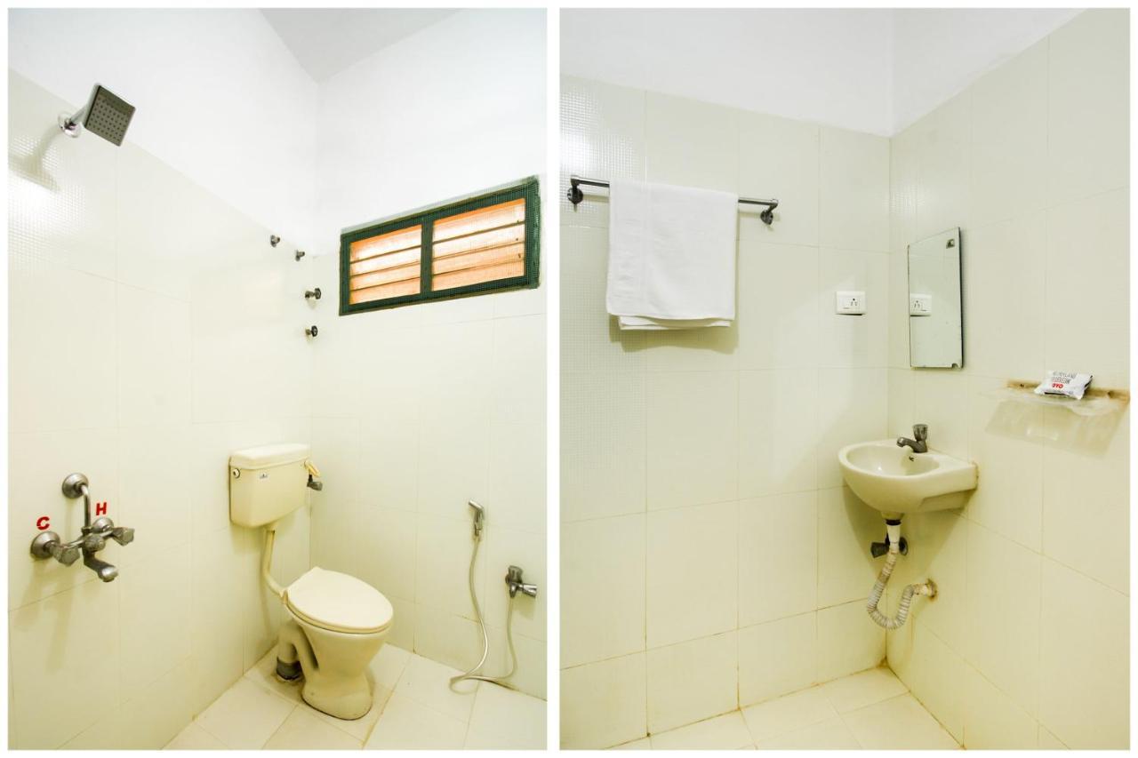 Oyo 62964 Hotel Vandana Grand Nellore Ngoại thất bức ảnh